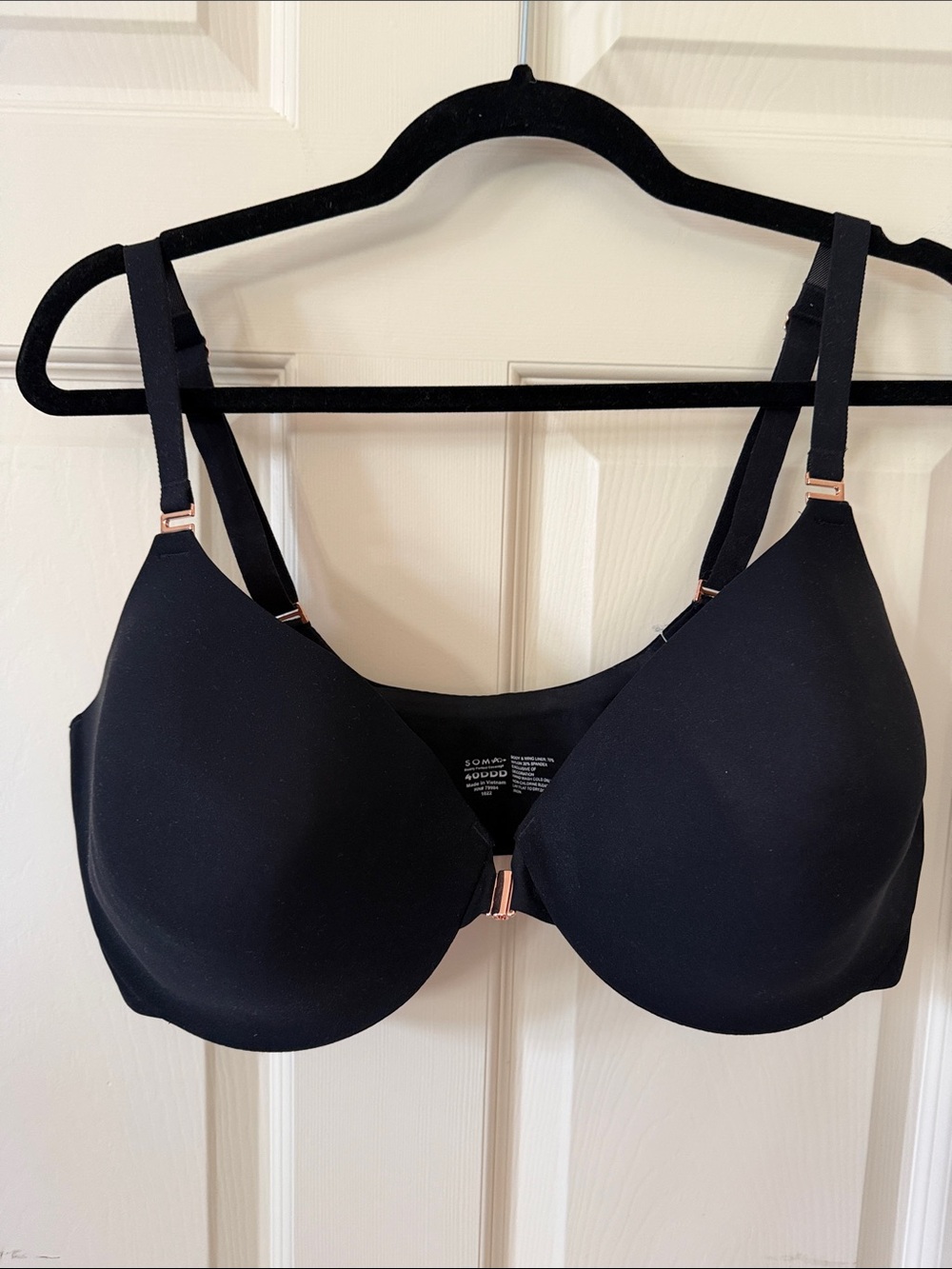 Soma Black Front-Closure T-Shirt Bra with Rose Gold Hardware